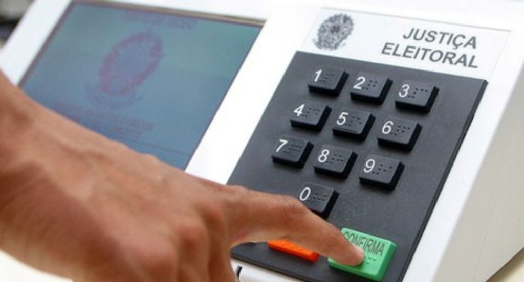 IA e fake news acendem alerta para as eleições de 2026 no&nbsp;Brasil