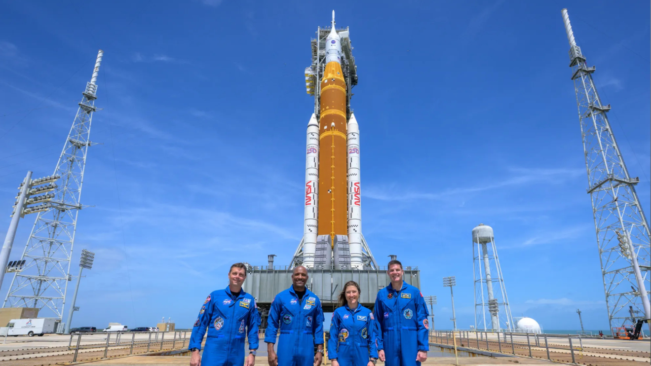 Artemis II entra no lado oculto da Lua e atinge distância recorde da Terra